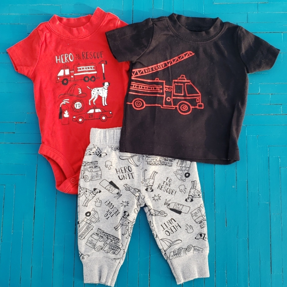 Carter's hero outfit set